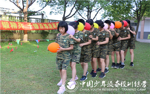 7岁男孩参加军事夏令营好不好
