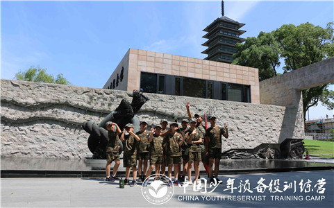 少儿军事夏令营都训练些什么内容？